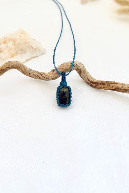 Handmade Labradorite macramé necklace, front view of natural gemstone pendant