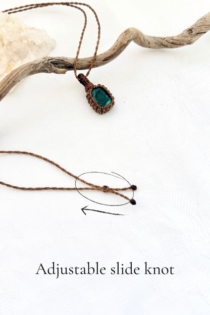 Handmade Malachite macramé necklace with adjustable slide knot, versatile necklace sizing
