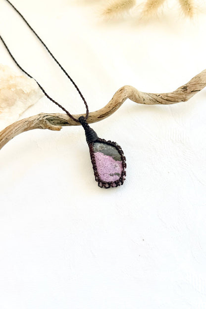Handmade Stichtite macramé necklace, side view showing the gemstone and macramé knotting