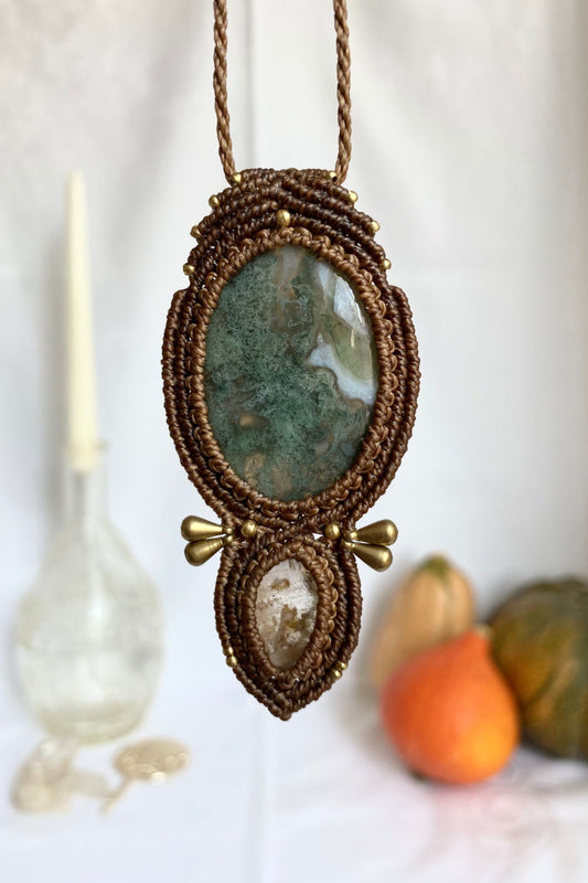 Handmade macrame necklace featuring Moss Agate and Lodolite gemstones, crafted with a unique and artistic design with golden drops accents, offering an adjustable length for a perfect fit.