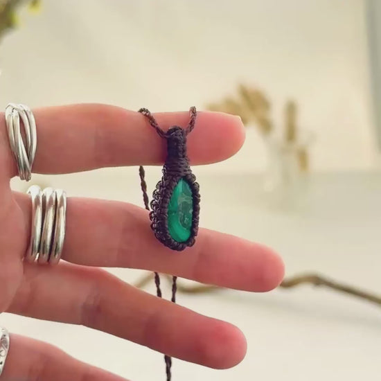 Handmade Malachite macramé necklace showing natural gemstone details, texture and shine