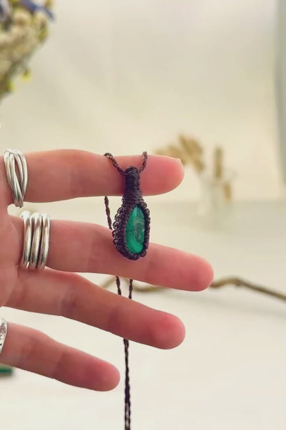 Handmade Malachite macramé necklace showing natural gemstone details, texture and shine