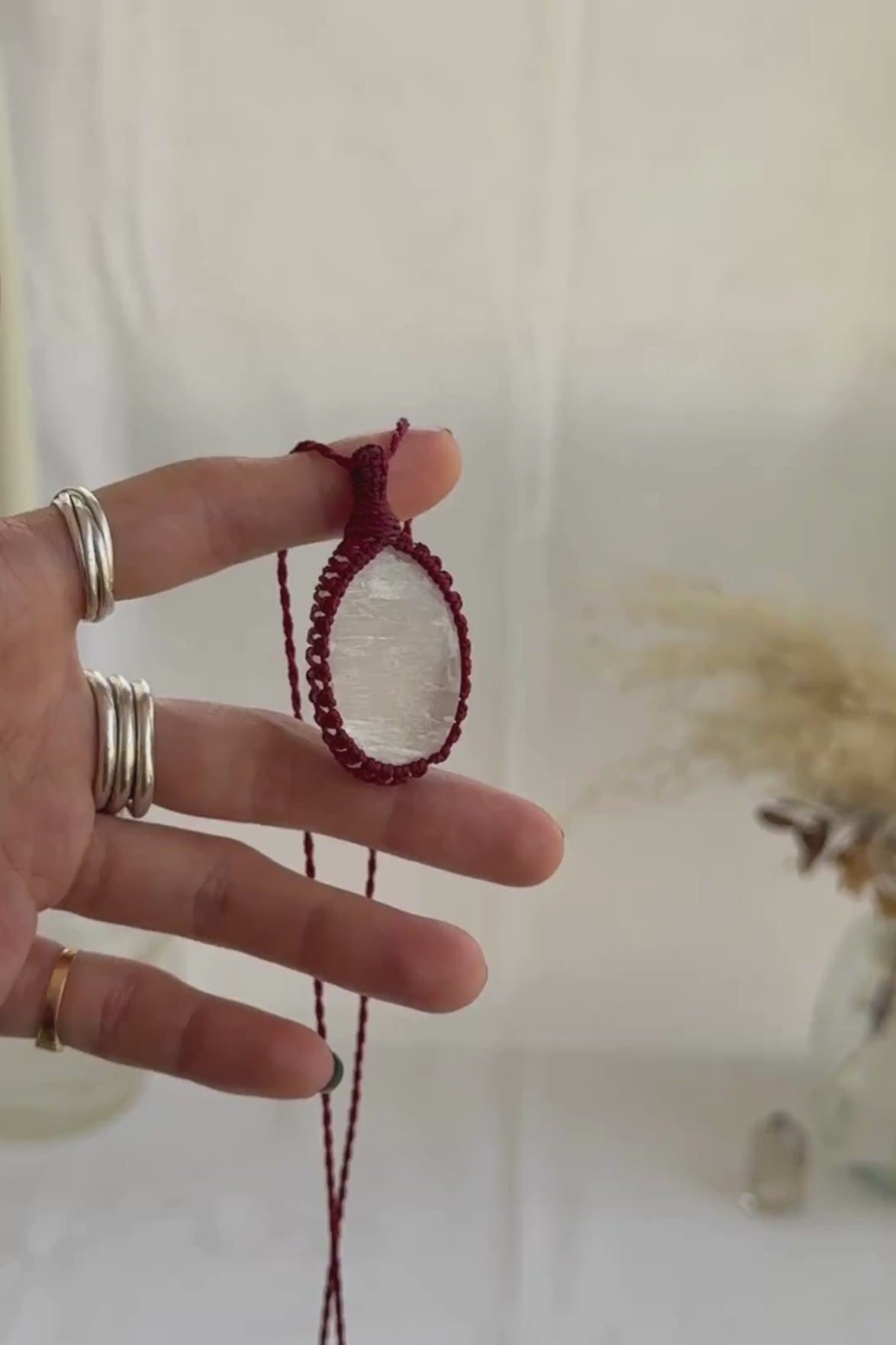 Video of the handmade Selenite Macrame necklace, highlighting the vibrant tones of the gemstone and the lightweight, minimalist macrame design.