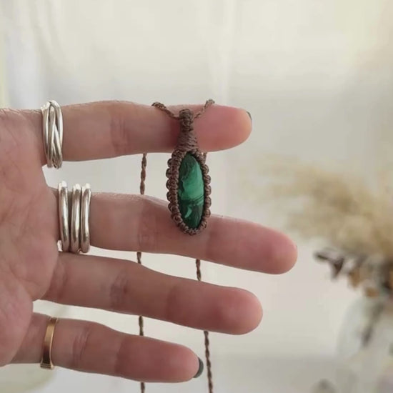 Video of the handmade Malachite Macrame necklace, highlighting the vibrant tones of the gemstone and the lightweight, minimalist macrame design.