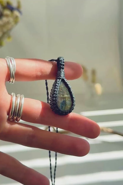 Handmade Labradorite macramé necklace showing natural gemstone details, texture and shine