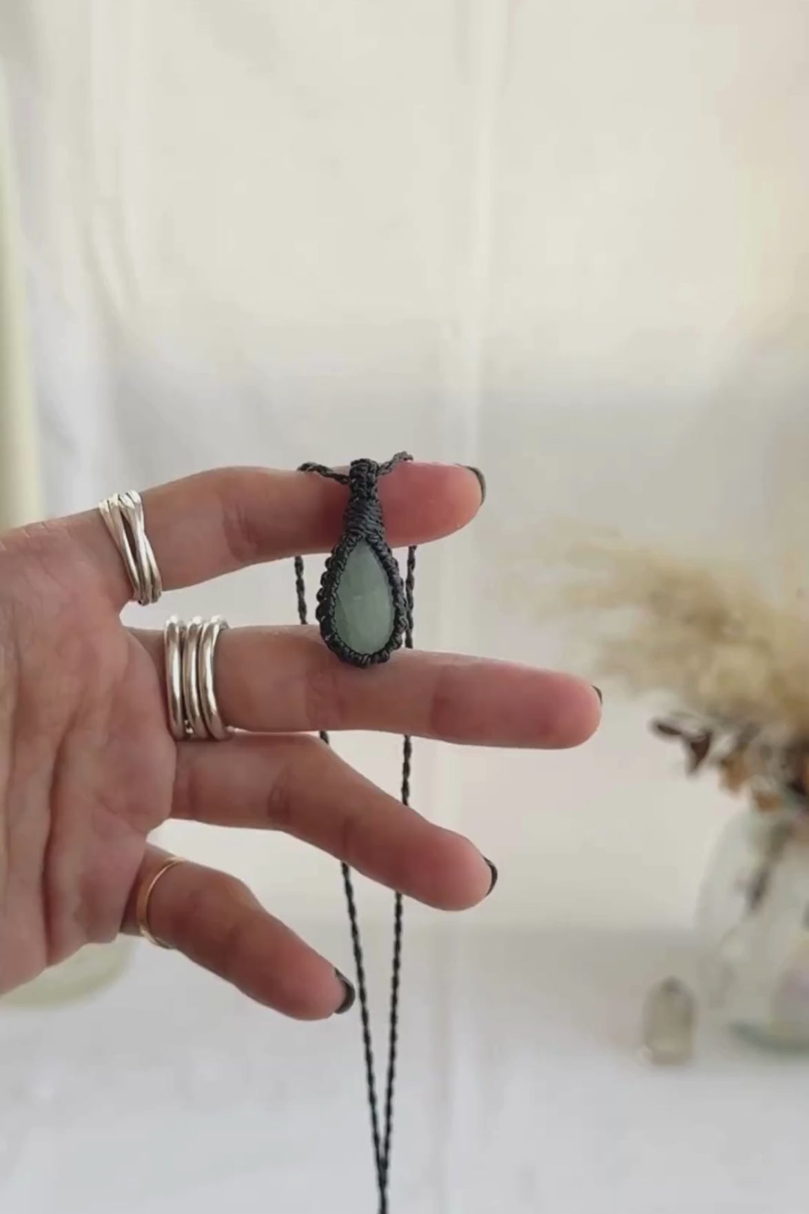 Video of the handmade Aquamarine Macrame necklace, highlighting the vibrant tones of the gemstone and the lightweight, minimalist macrame design.