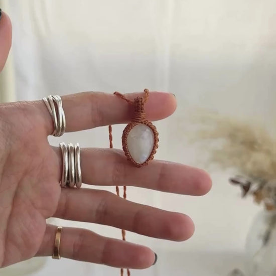 Video of the handmade Moonstone Macrame necklace, highlighting the vibrant tones of the gemstone and the lightweight, minimalist macrame design.
