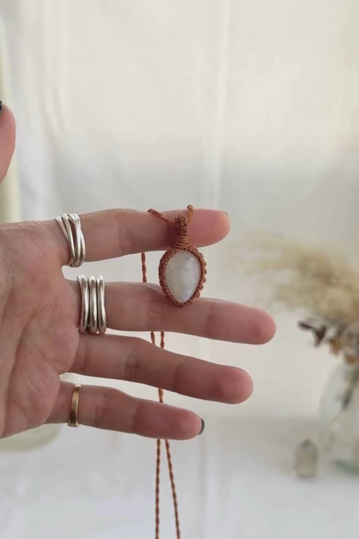 Video of the handmade Moonstone Macrame necklace, highlighting the vibrant tones of the gemstone and the lightweight, minimalist macrame design.