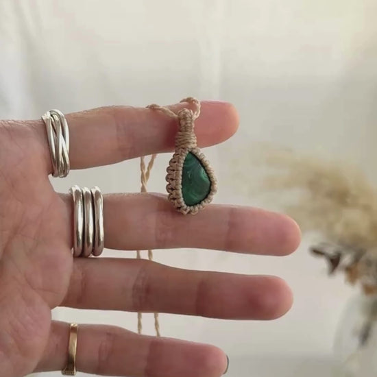Video of the handmade Malachite Macrame necklace, highlighting the vibrant tones of the gemstone and the lightweight, minimalist macrame design.
