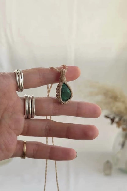 Video of the handmade Malachite Macrame necklace, highlighting the vibrant tones of the gemstone and the lightweight, minimalist macrame design.